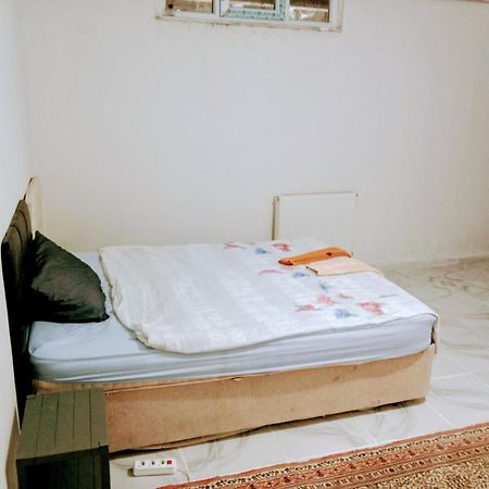 Ahmet Teacher Hotel, 5 Minutes From The Airport Arnavutkoy Exterior foto